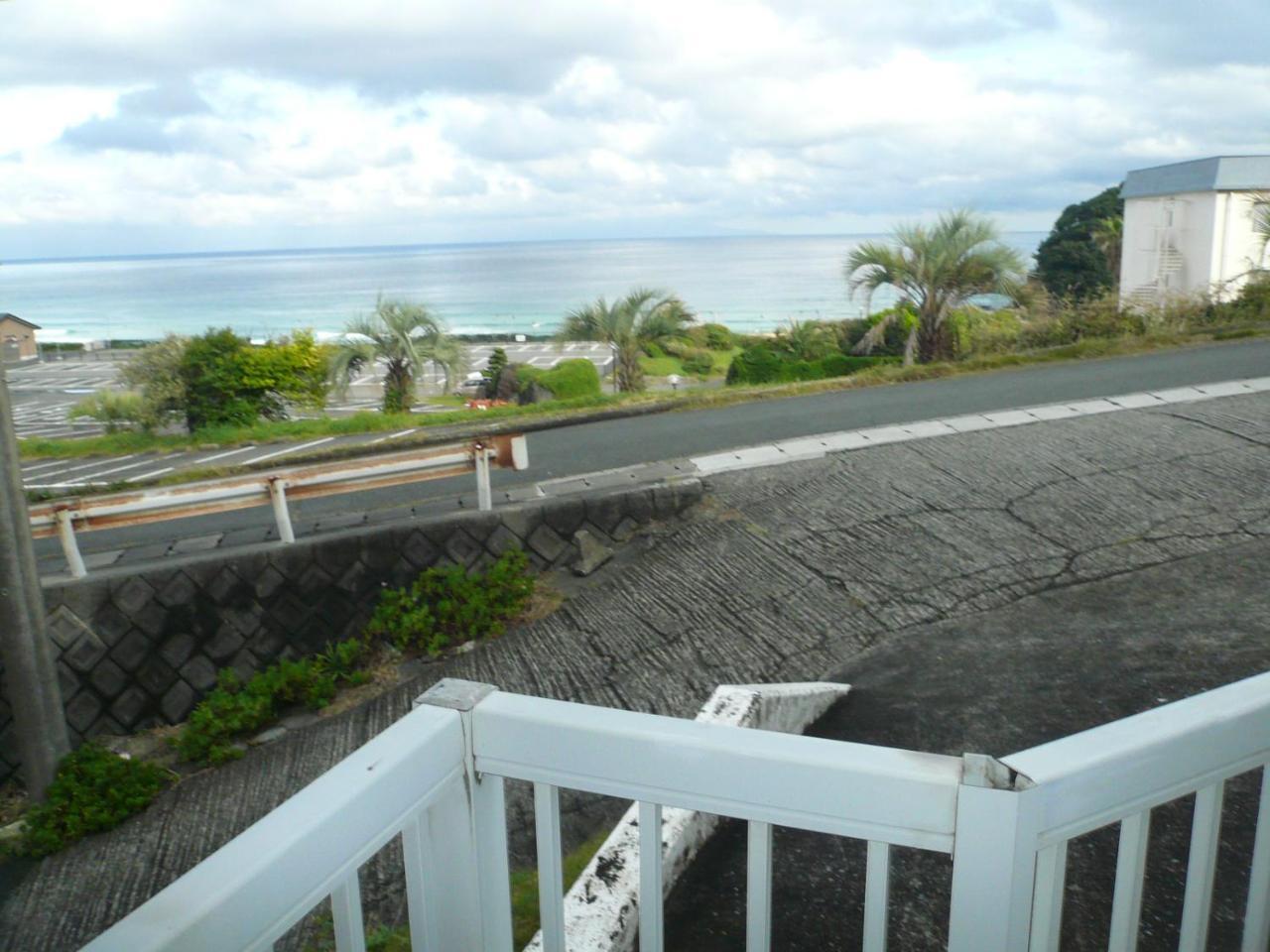 ペンション百万本のバラ "A Million Roses" Shimoda (Shizuoka) Exterior foto