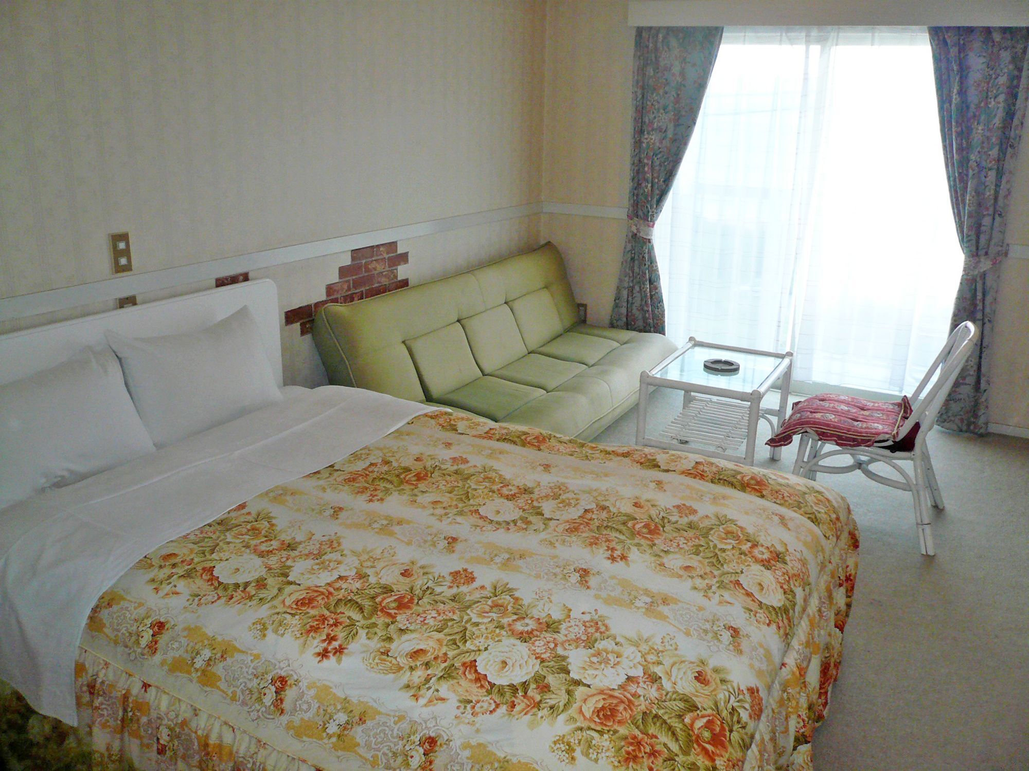 ペンション百万本のバラ "A Million Roses" Shimoda (Shizuoka) Exterior foto